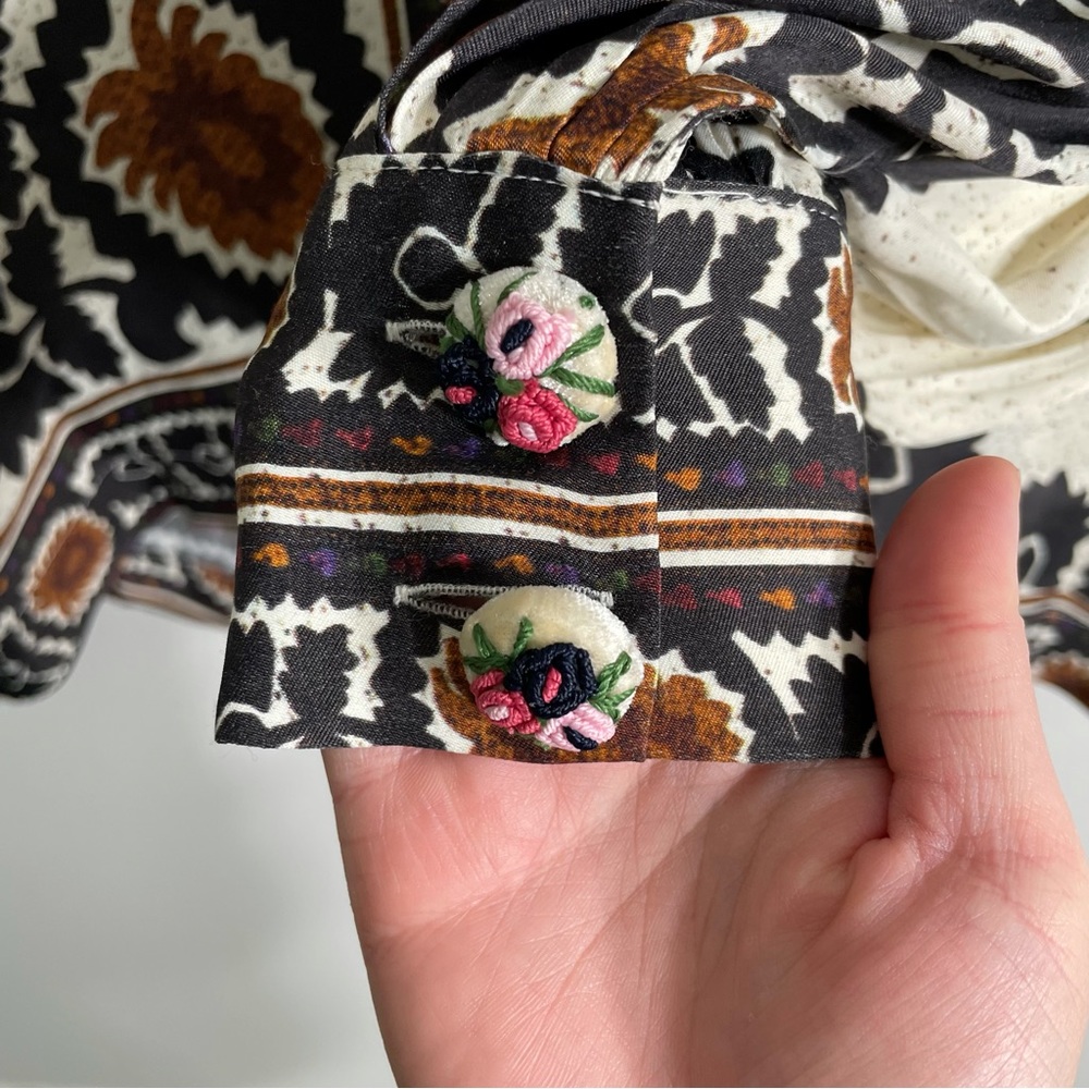 FARM Rio Flower Tapestry Blouse - Picture 10 of 15